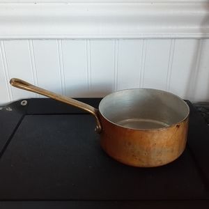 Small Vintage french copper saucepan